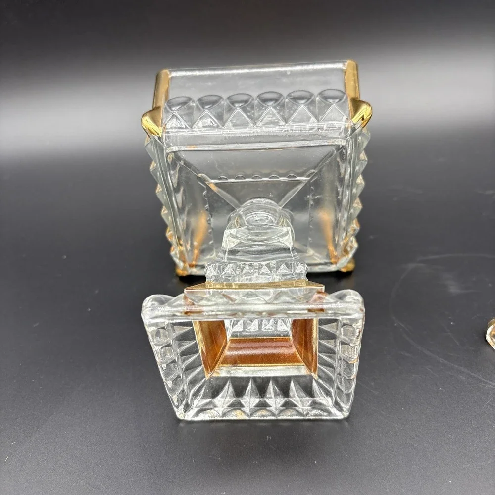 Vintage Jeannette Glass Wedding Cake Box Candy Dish 8.25